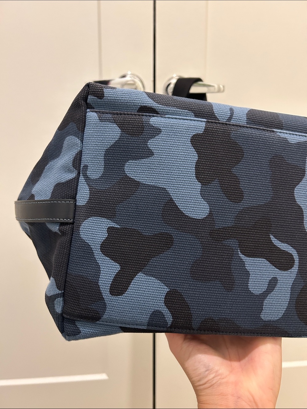 Coach (NWT) Small Tour Tote Bag With Camo Print - Picture 9 of 15